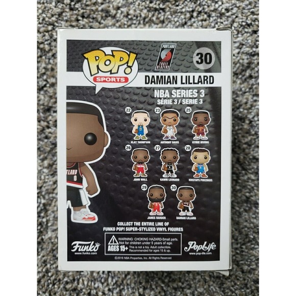 Funko Pop : DAMIAN LILLARD #30 3rd Edition Vinyl w/0.5mm Case (RARE) - Picture 5 of 6